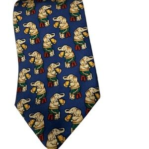 Brooks Brothers Makers All Silk Tie Navy Blue Boxing Elephants Silk 56 Inches